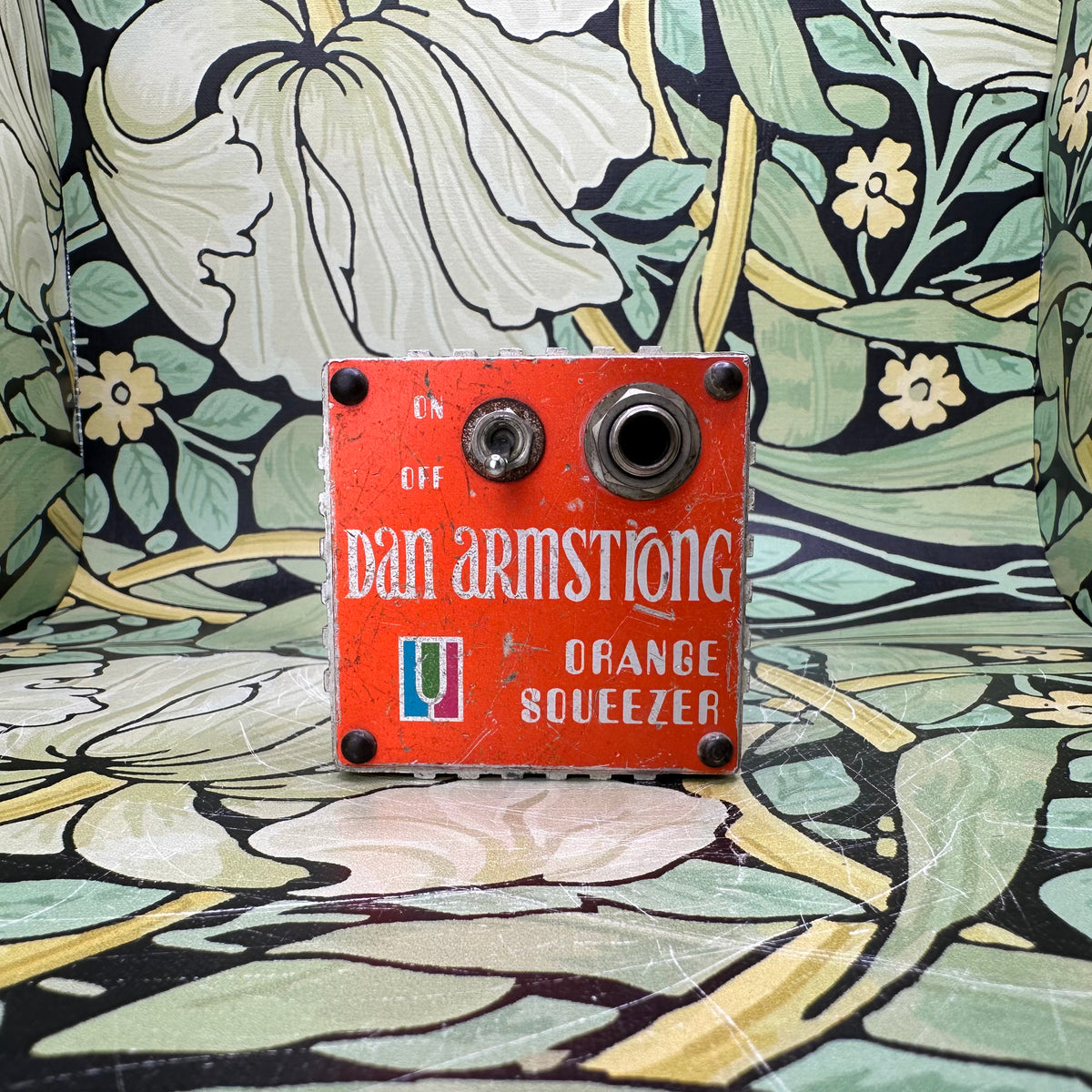 Dan Armstrong Orange Squeezer – eastside music supply
