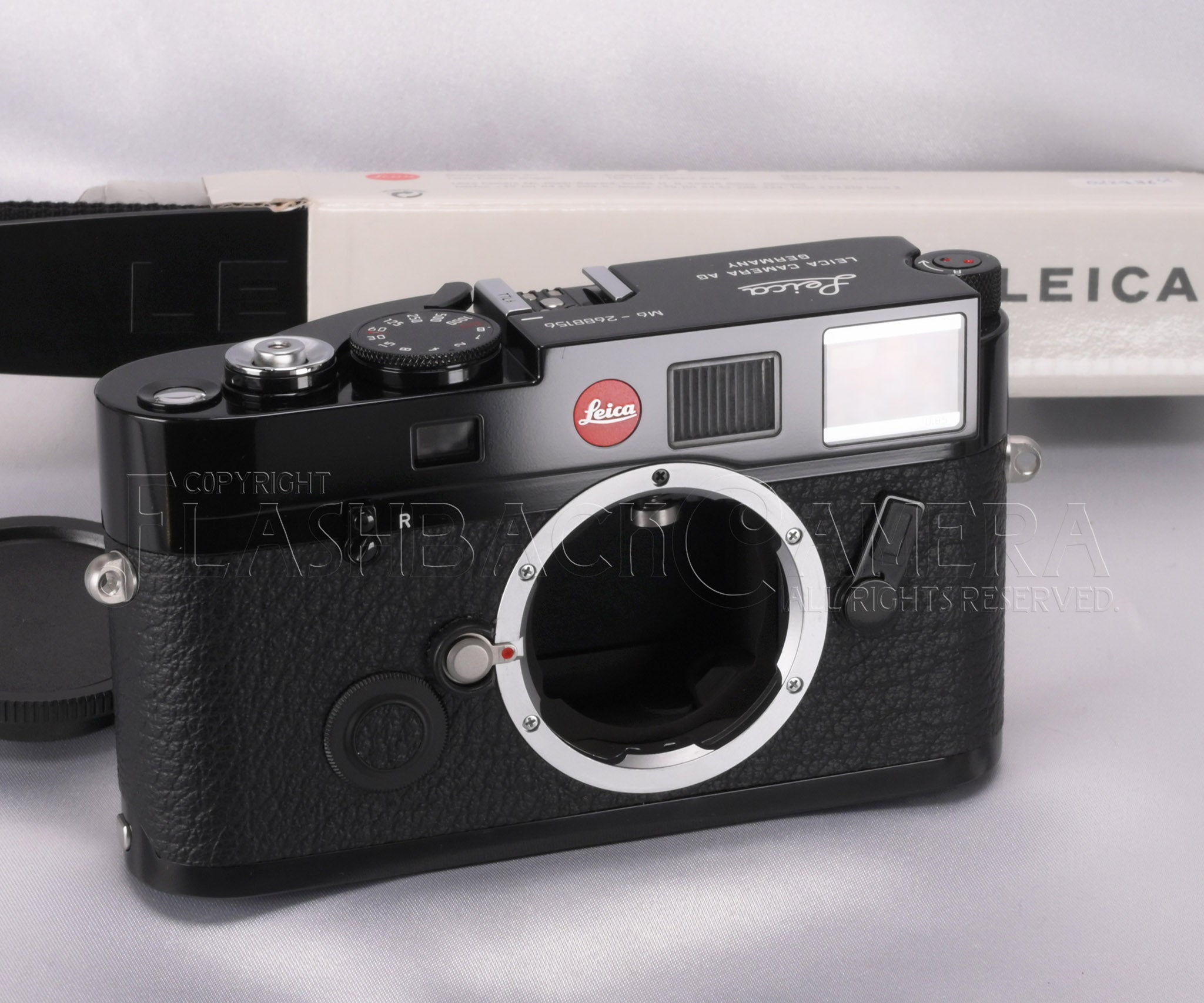 Leica M6 TTL 0.85 Dragon 2000 Black Paint – FLASHBACK CAMERA