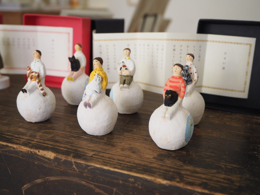 モノクロな猫たち】にしおゆきさんの陶人形。 - shop+space ひめくり