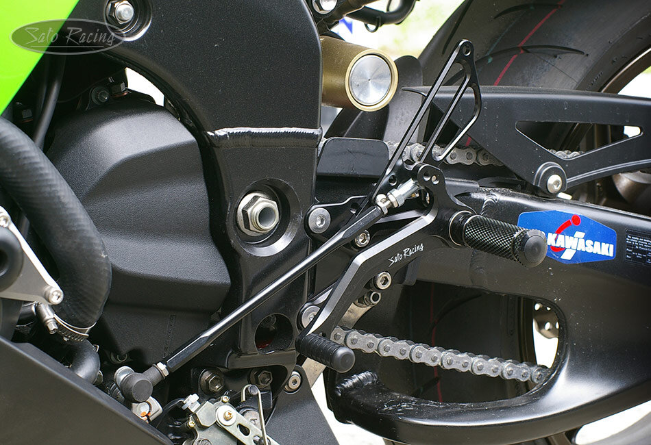 SATO RACING Rear Sets - Kawasaki Ninja ZX-10R 2006-2007 stock
