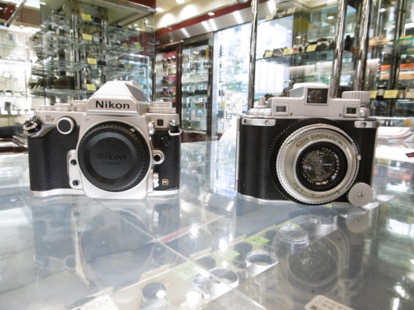 中判カメラ「KODAK メダリスト」