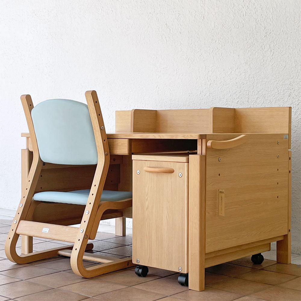 カリモク x ベネッセ karimoku x Benesse 学びデスク L-STYLE ＋ 整頓