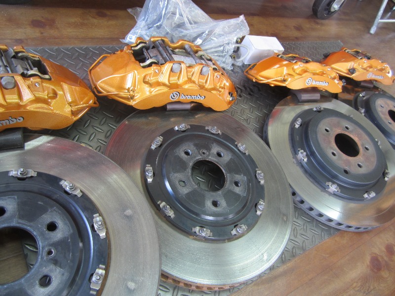 ③ インフィニティFX35にR35GT-Rブレンボキャリパー＋400mm