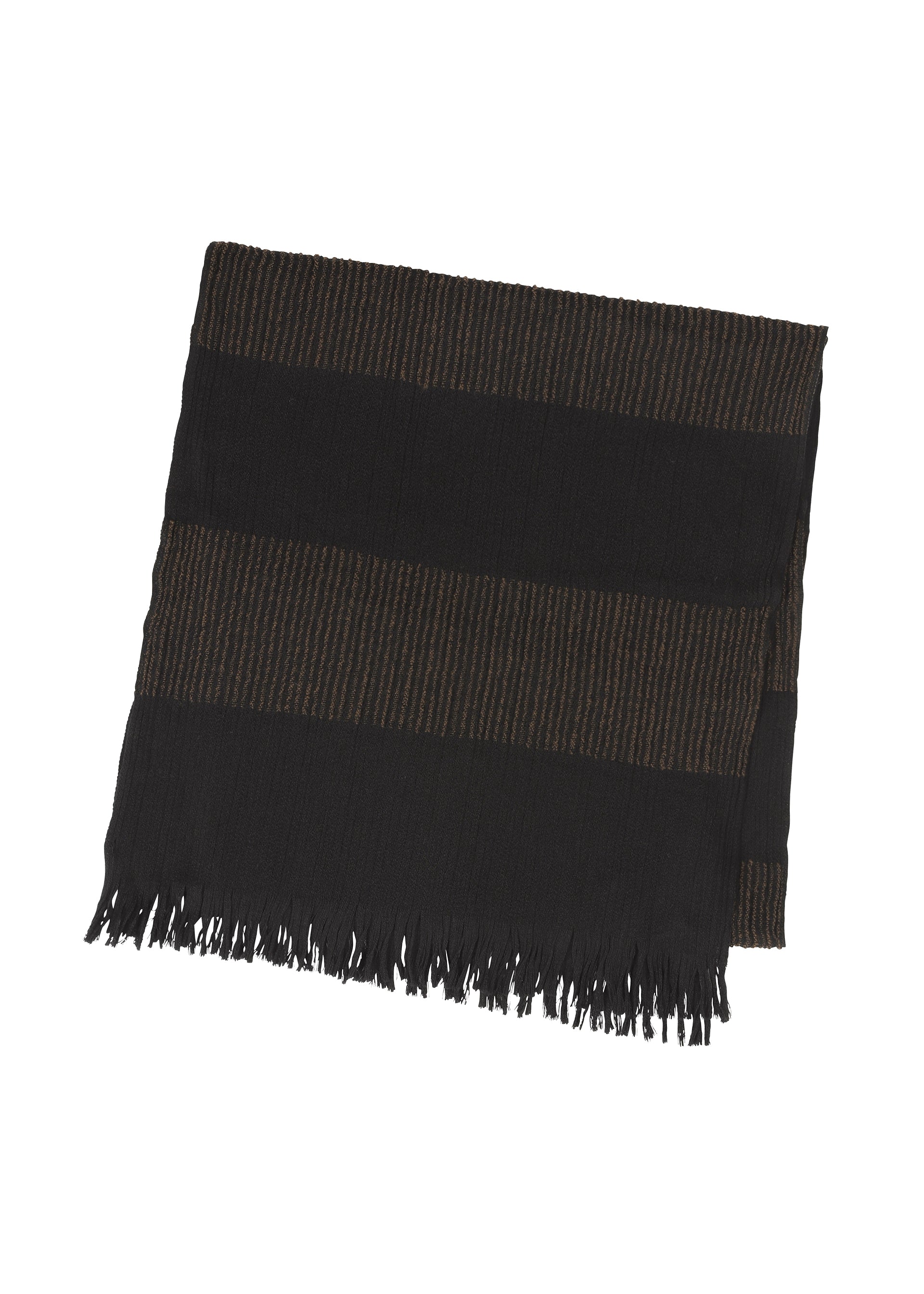 WOOL TUCK STOLE – isseymiyake.com