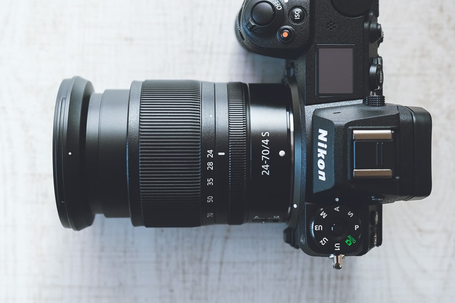ニコンNIKKOR Z 24-70mm f/4 Sはキットレンズ以上の能力を持つ標準
