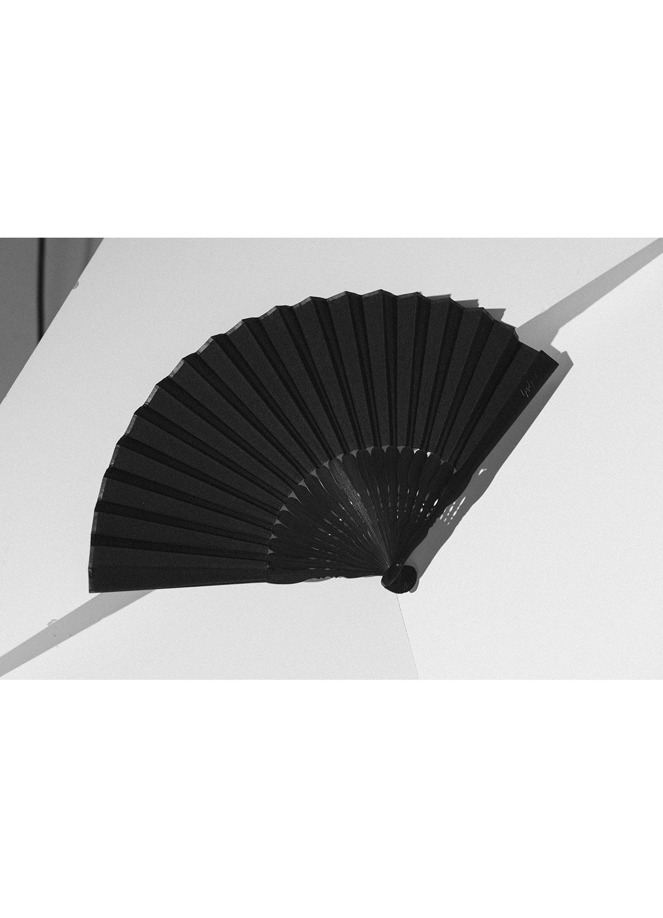 Yohji Yamamoto Folding Fan(FREE SIZE Black): Yohji Yamamoto｜THE
