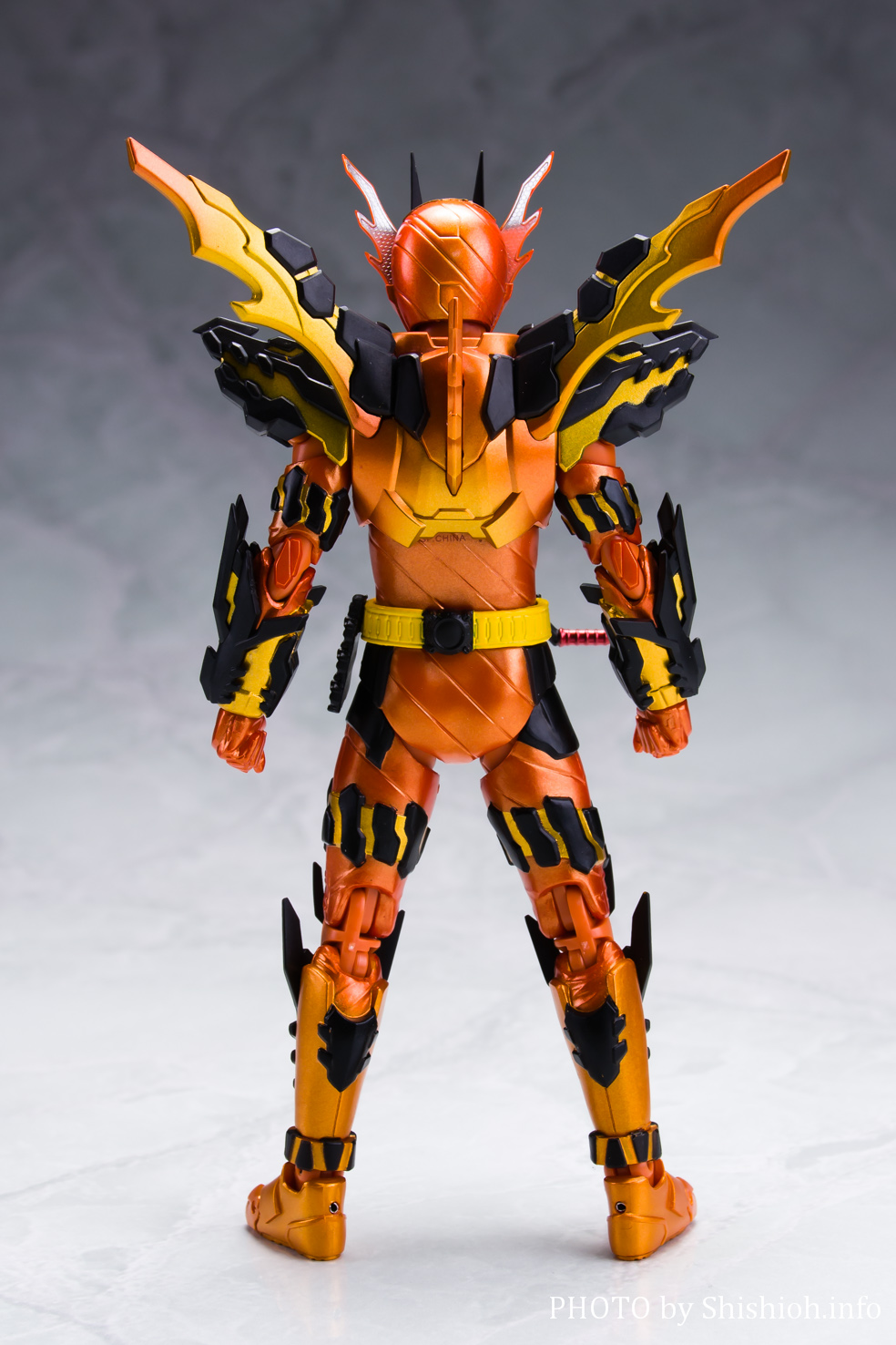 レビュー】 S.H.Figuarts 仮面ライダークローズマグマ