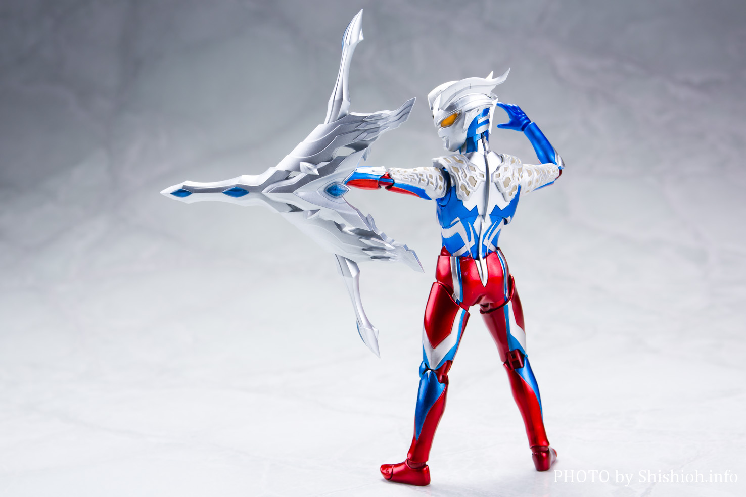 レビュー】 【開催記念商品】S.H.Figuarts ウルトラマンゼロ 10周年