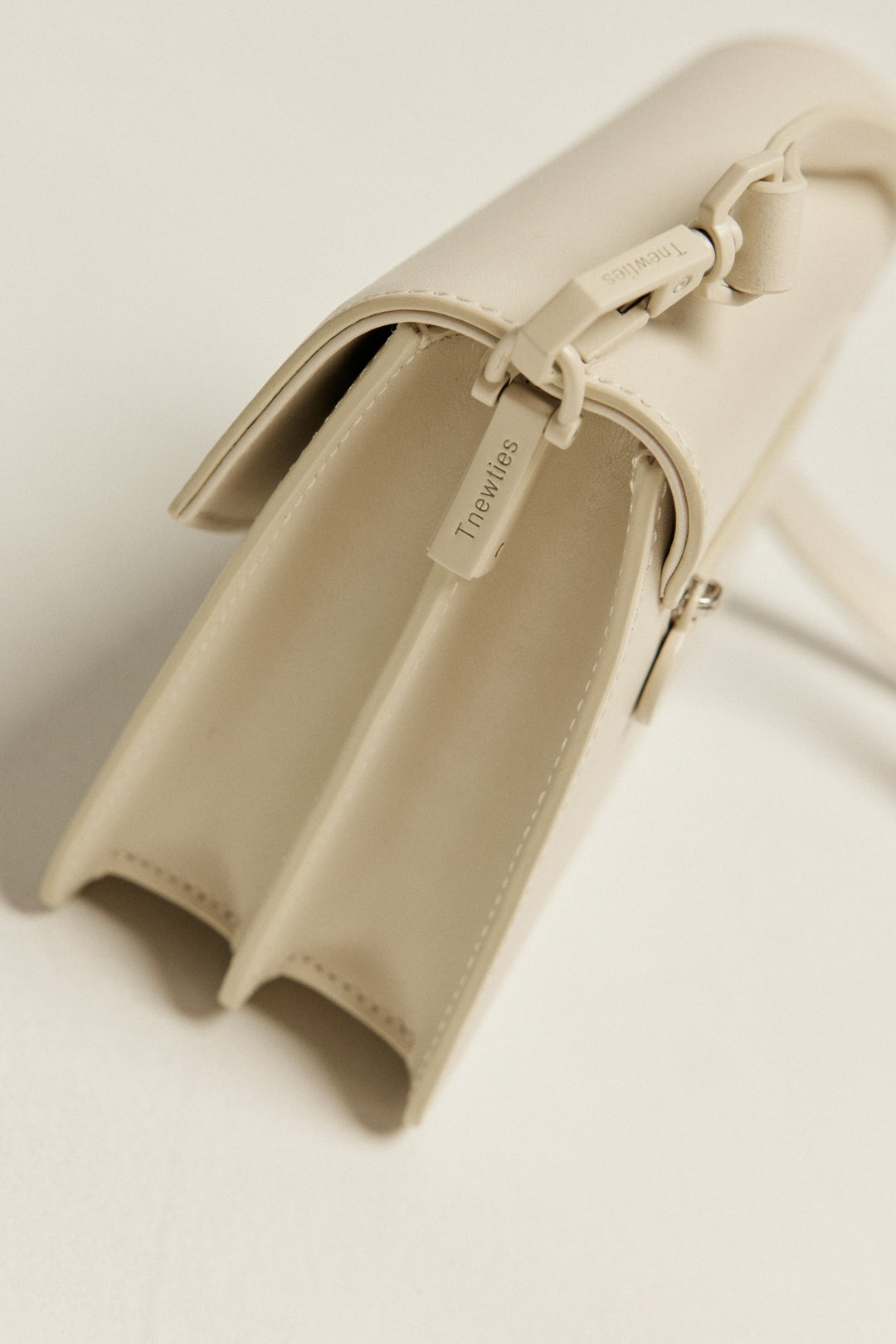 No.5本革ショルダーバッグ-White – Tnewties