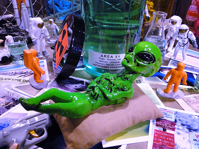 楽天市場】累計販売数5000個突破！ エリア51 エイリアンのホルマリン