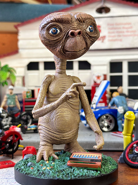 楽天市場】NECA E.T. ヘッドノッカー アメリカン雑貨 アメリカ雑貨