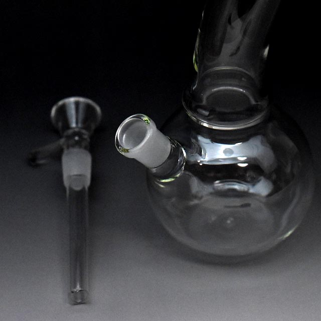 楽天市場】ガラスボング 水パイプ 喫煙具 葉タバコ シャグ ドライ