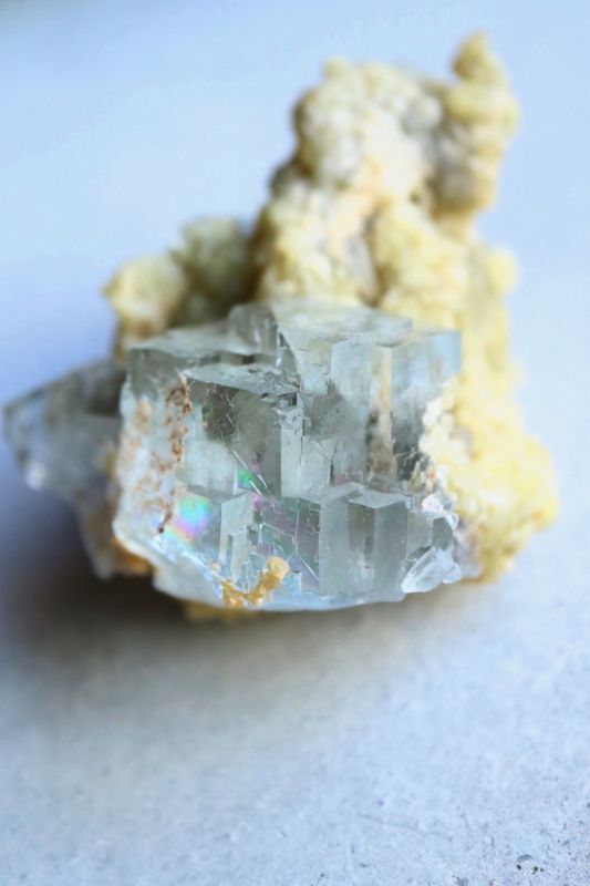 自然のままのワイルドな姿が魅力！大地のパワーを感じられる母岩付き