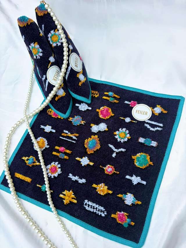 ドアップテディガール マルチケース L/DUG-243234(ベージュ): LOVERARY