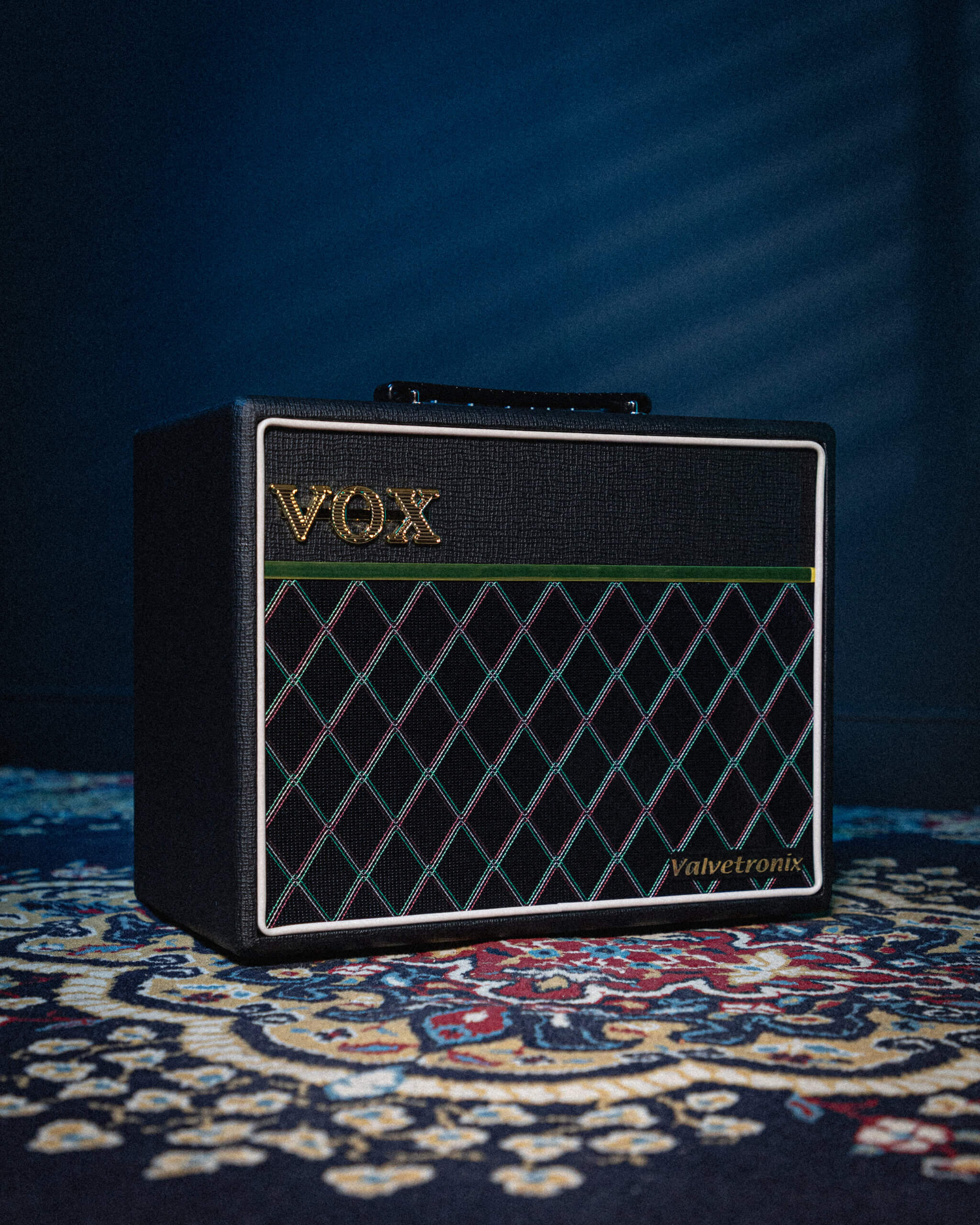 VOX VT20X Classic Blue Modeling Electric Guitar Amplifier.