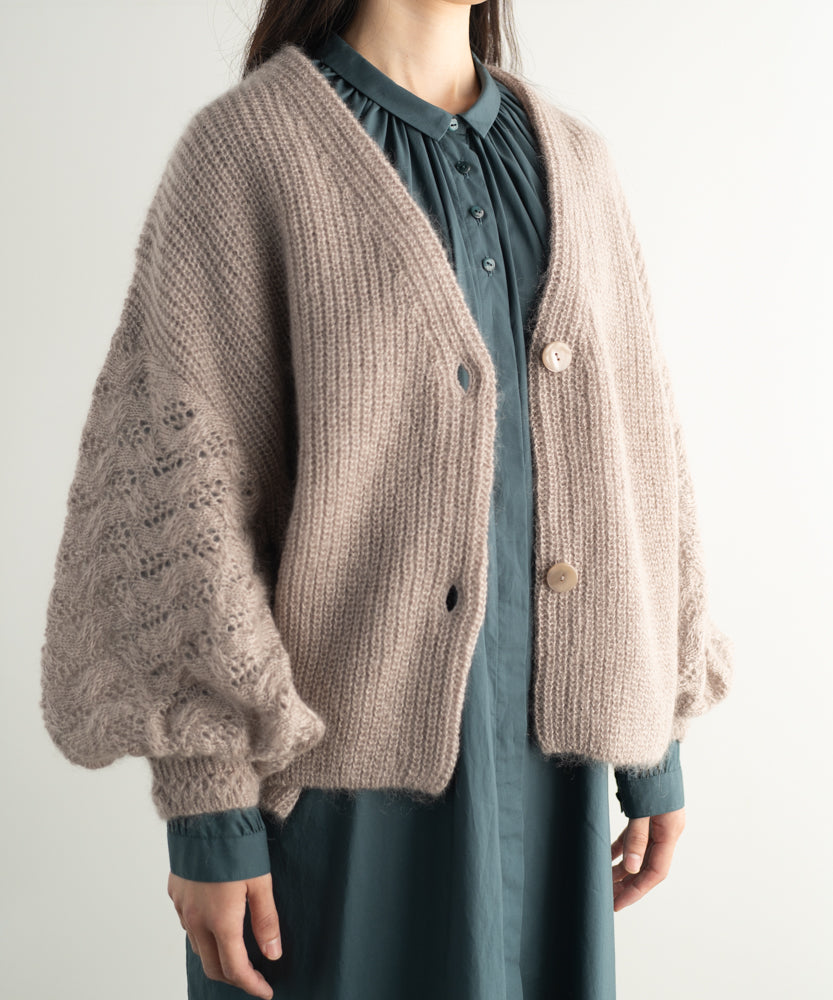 高品質シルク＆アンゴラ山羊モヘヤ〉模様編み ボリュームスリーブ