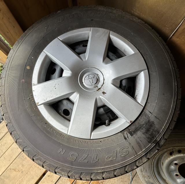 札幌の6H ハイエース200系 夏タイヤ鉄チン ホイールキャップの中古