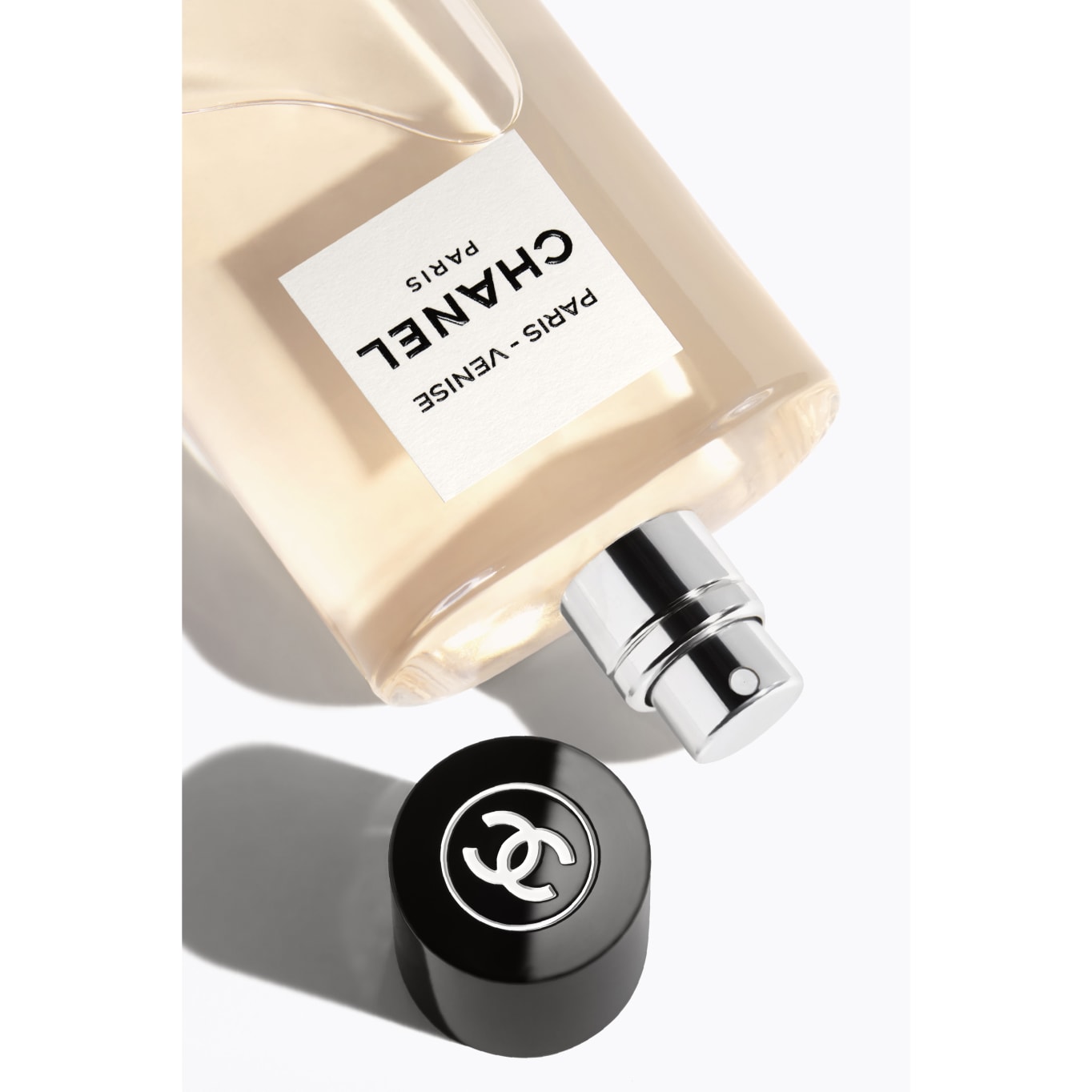 パリ ヴェニス オードゥ トワレット（ヴァポリザター） – レ ゾー ドゥ