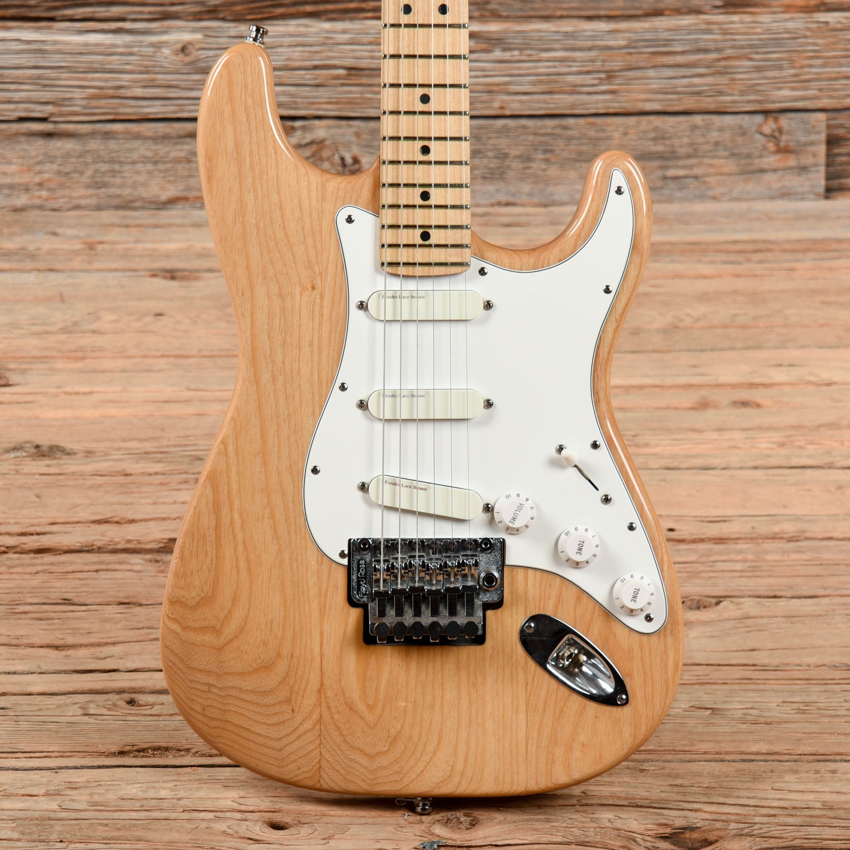 Fender Stratocaster Plus Natural 1991 – Chicago Music Exchange