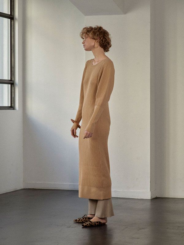 ETRE TOKYO - フレアリブニットレギンス - BEIGE | ADDICT WEB SHOP