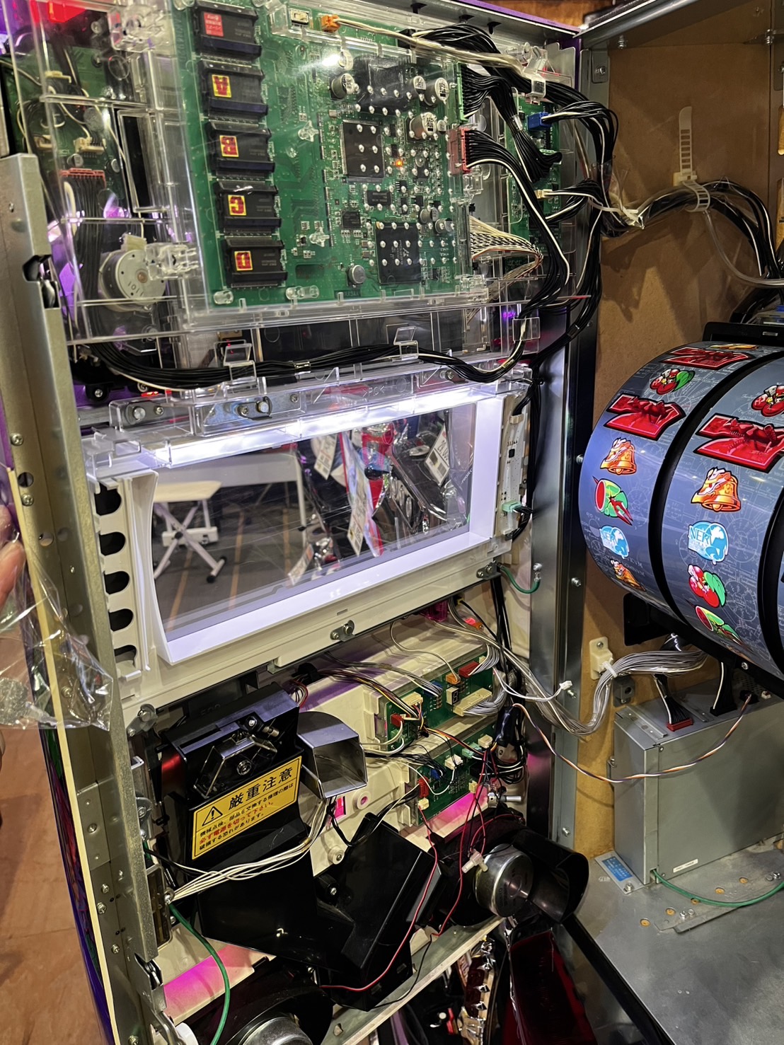 エヴァンゲリヲン 真実の翼 スロット実機 買取いたしました｜愛品館