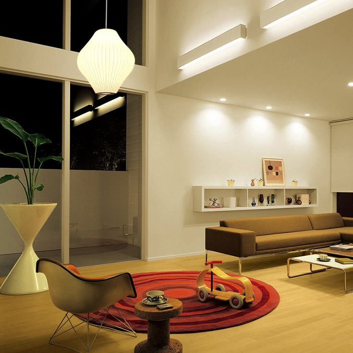 吹き抜け照明の選び方ガイド｜明るさ・器具タイプ・お手入れ対策｜照明