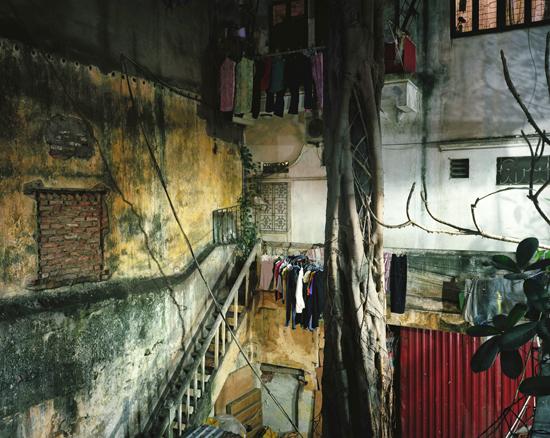 Hanoi Calling – Greg Girard