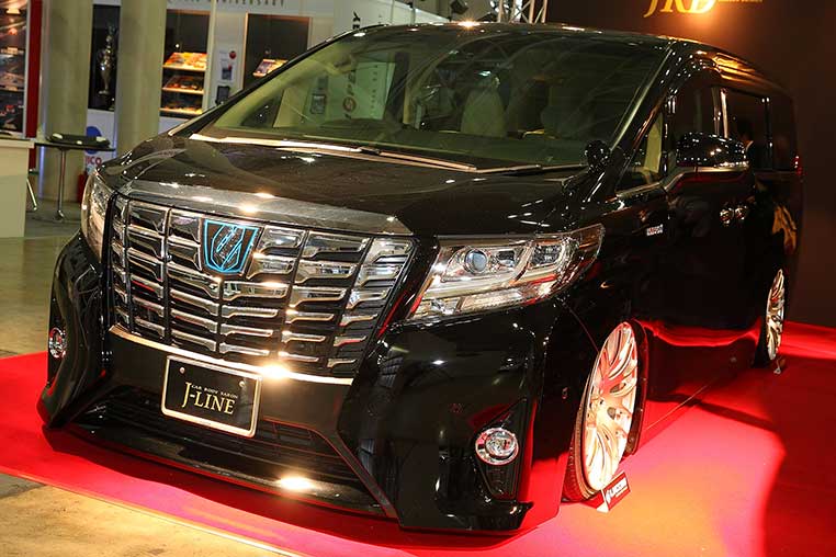 30アルファード/ヴェルファイアは車高調だけでは落ちきらない