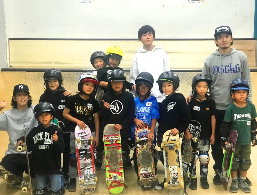 上田 豪 x FLAKE KIDS SKATE SCHOOL 開催 – FLAKE