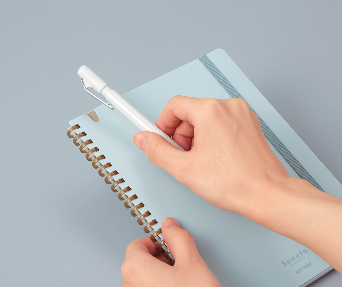 ソフトリング スーファ ソフトリングノート A5 4mm方眼罫 80枚 ライト