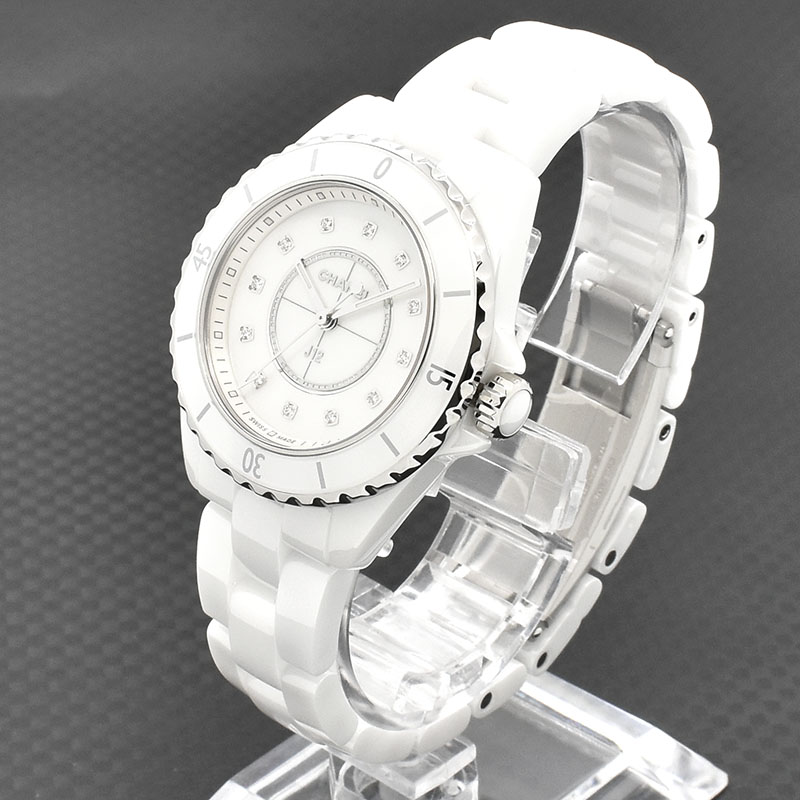 シャネル CHANEL J12 ホワイトセラミック H5704 ホワイトシェル 12P