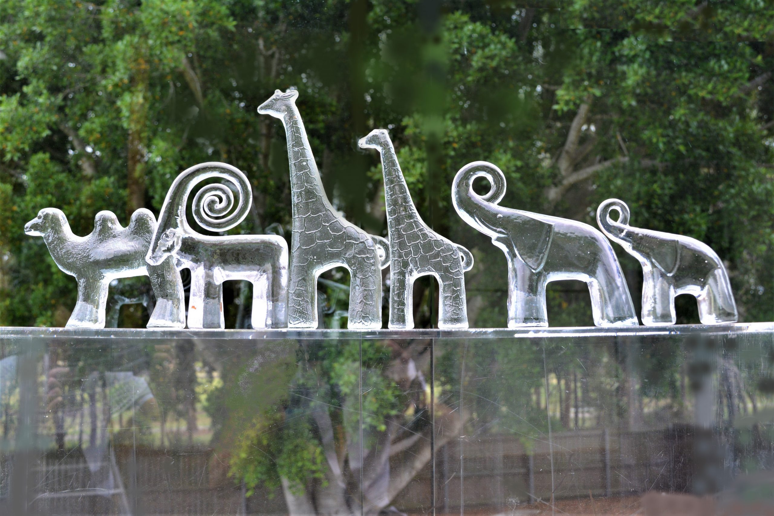 ONE Kosta Boda Curly Horned Ibex / Ram. Boda Zoo Series. Vintage