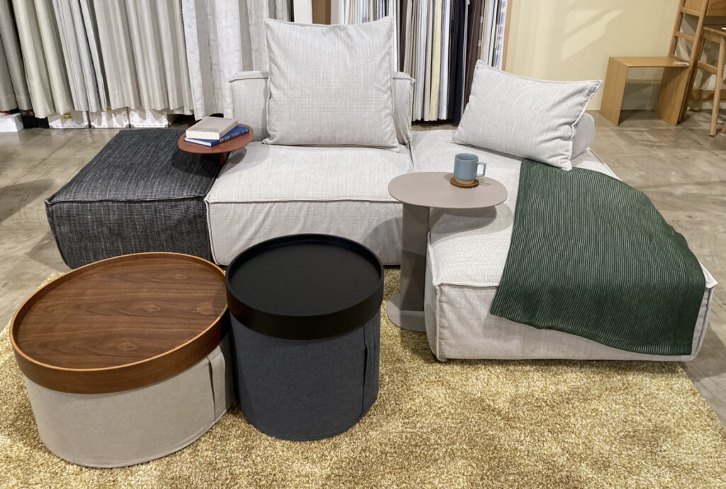 ACTUS MITON オットマン エアフォーム使用 低反発ウレタンフォーム