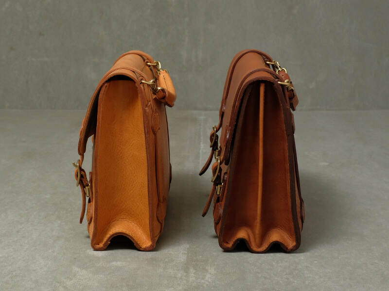 カジュアルにもおすすめのクラシックな2wayショルダーバッグ / 革鞄の