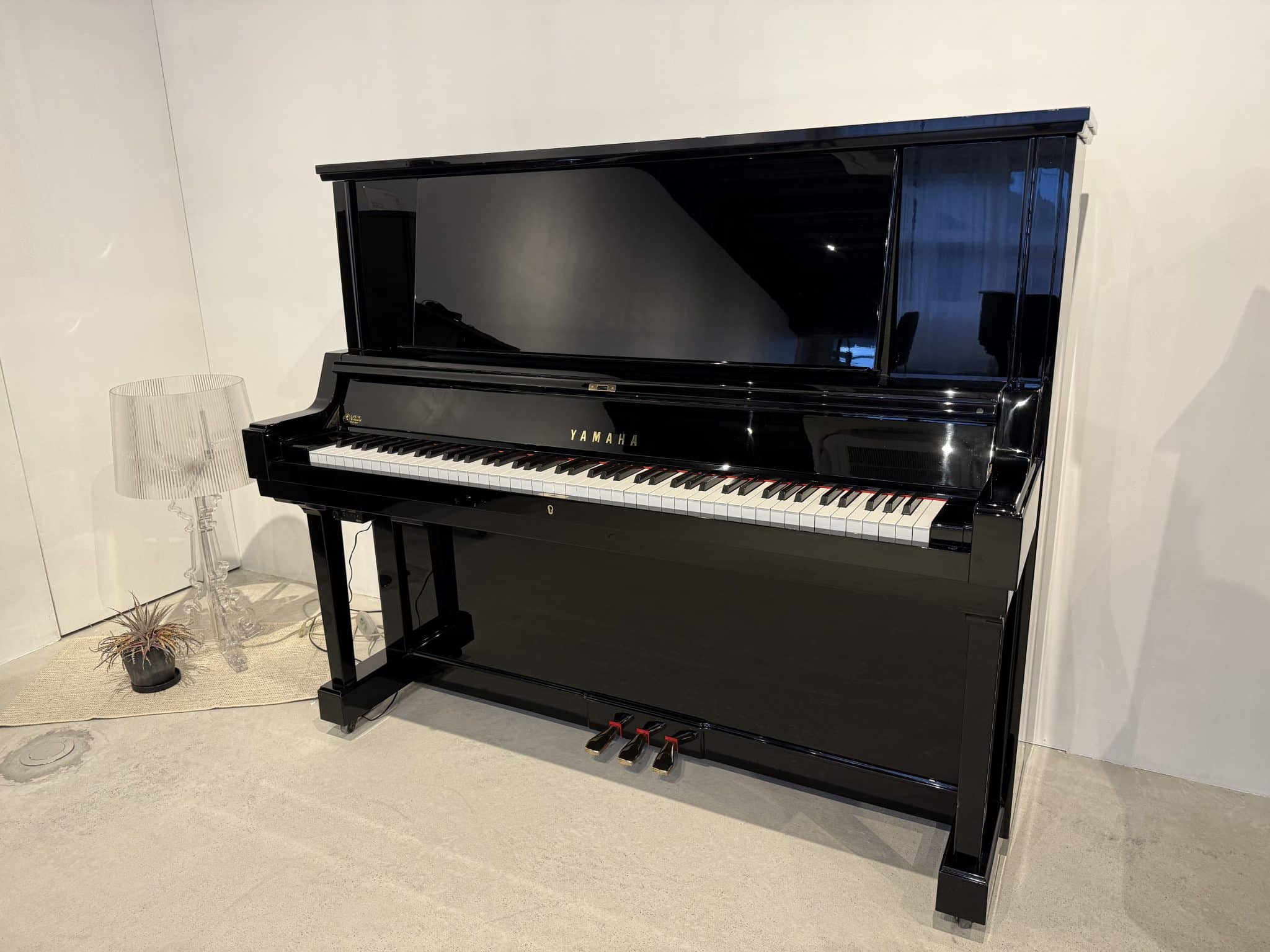 中古アップライトピアノ YAMAHA（ヤマハ）YUA 消音機付き | 株式会社