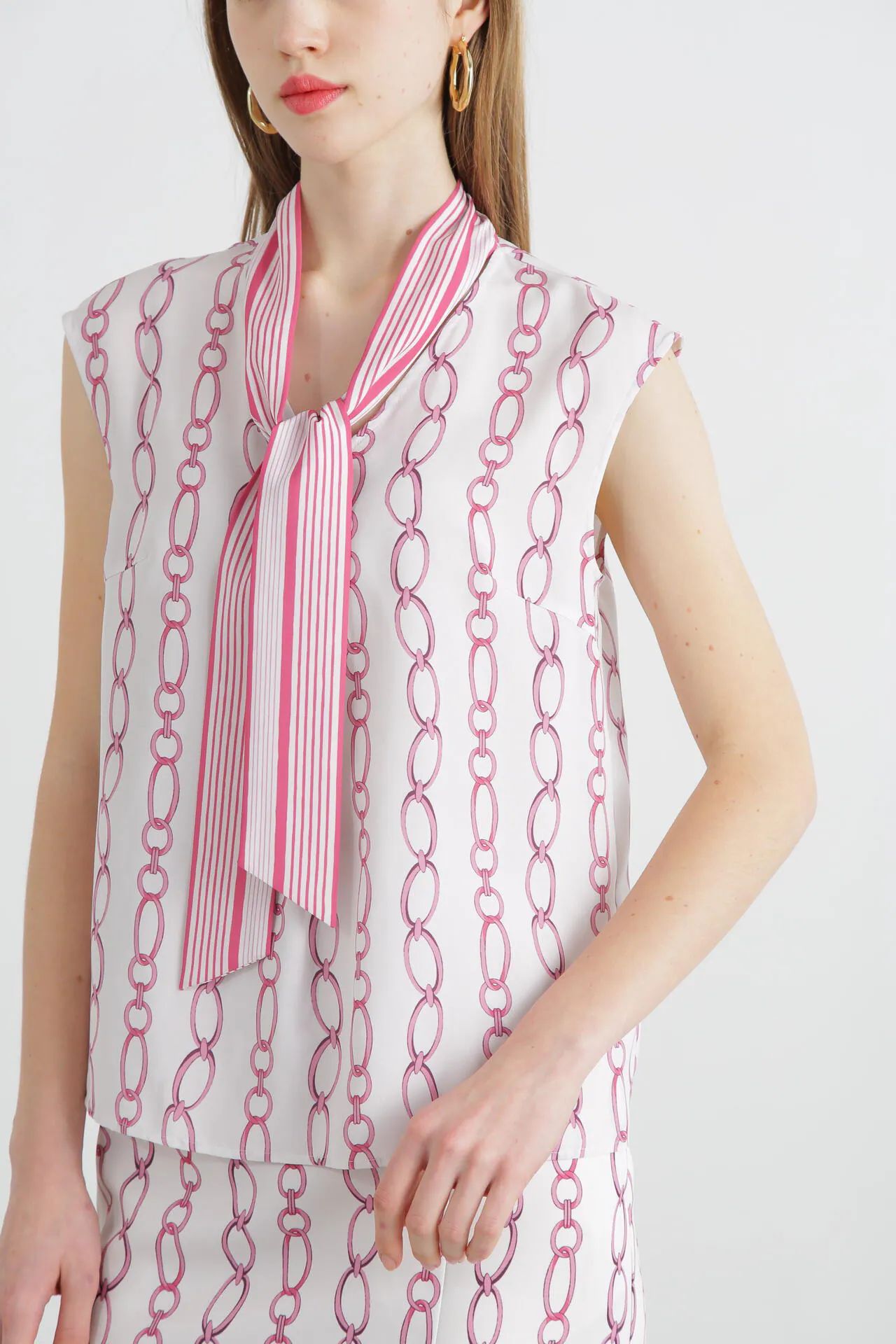 PINKY&DIANNE - チェーンプリントボウタイブラウス（ピンク