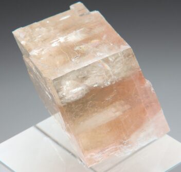 オプティカルカルサイト 735(蛍光/燐光) メキシコ - 鉱物標本・隕石