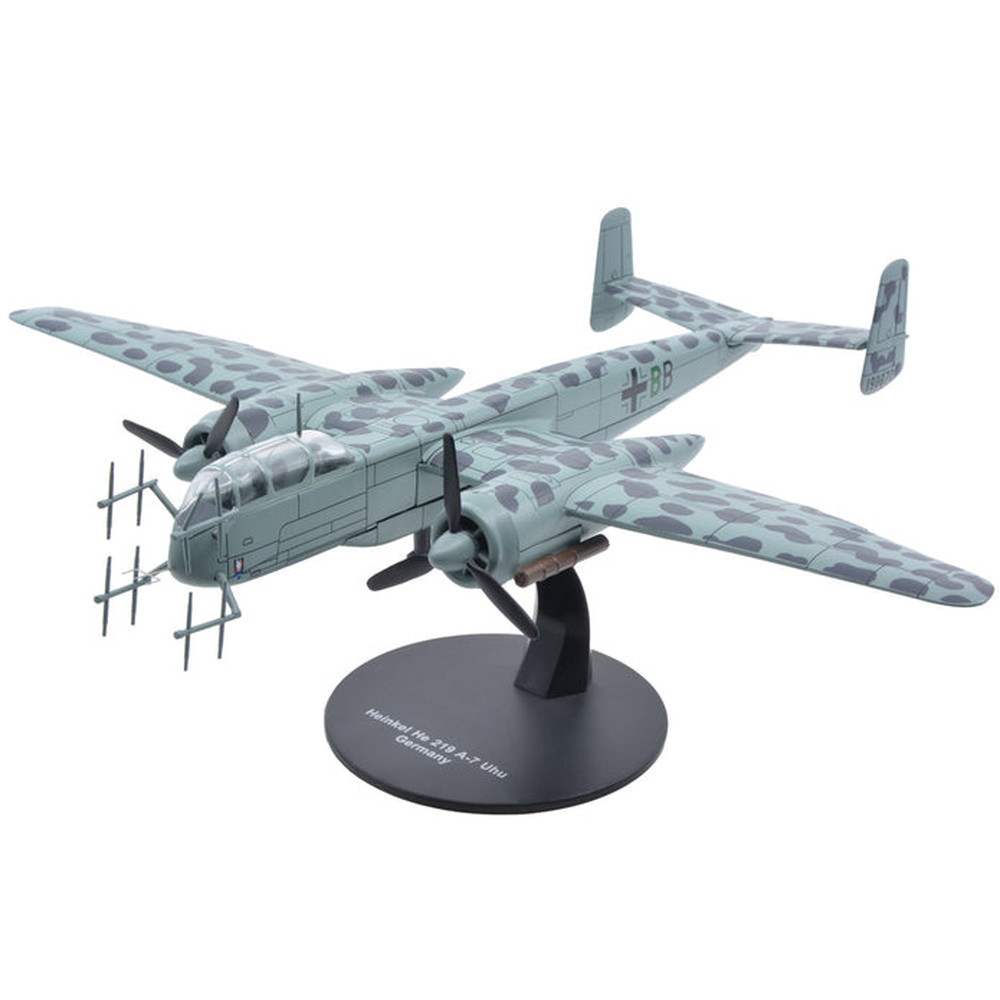 完成品 :: 飛行機 :: WW.II ドイツ空軍 ハインケル HE219 A-7 ウーフー