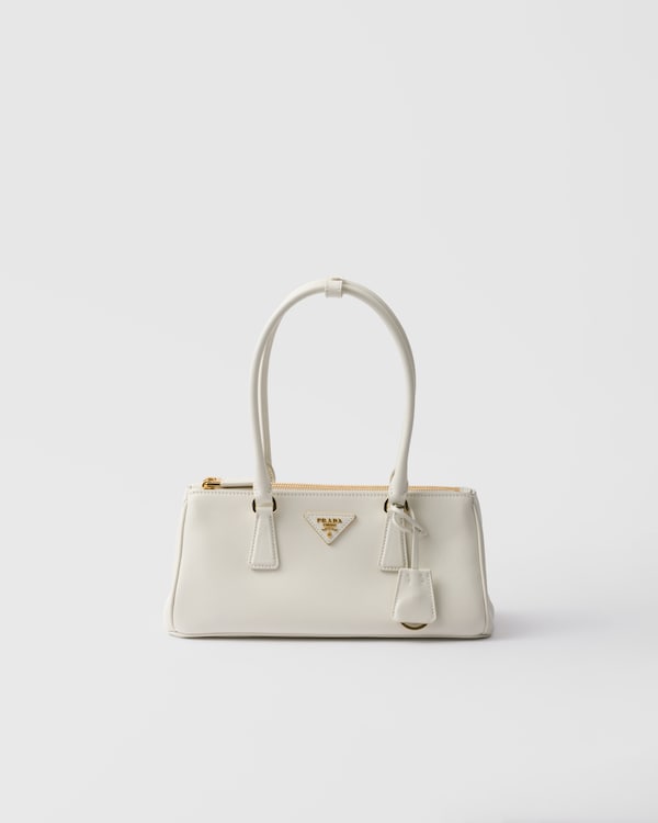 ホワイト プラダ ガレリア ミディアム レザー バッグ | PRADA