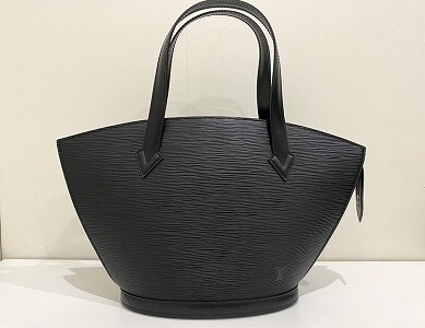 エピの人気バッグ ルイ・ヴィトン サンジャックをお買取りしました