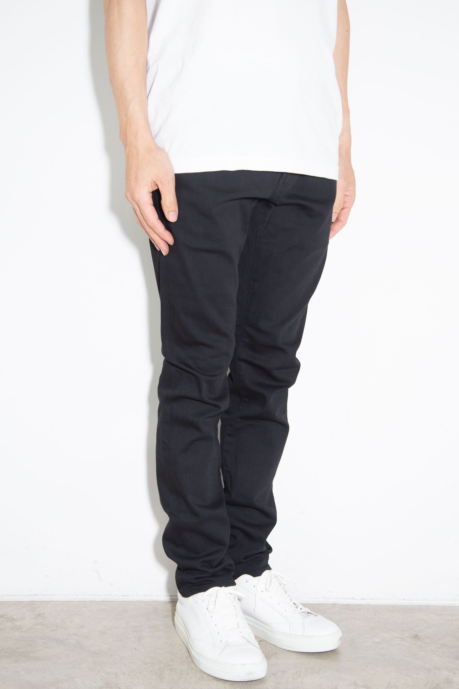 HYSTERIC GLAMOUR - 【人気定番商品】 ブラックデニムスリムパンツ