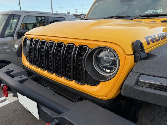 マイナーチェンジ後スタイル フロントグリル / タイガーオートショッピング