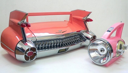 59キャデラック型ラジカセを修理