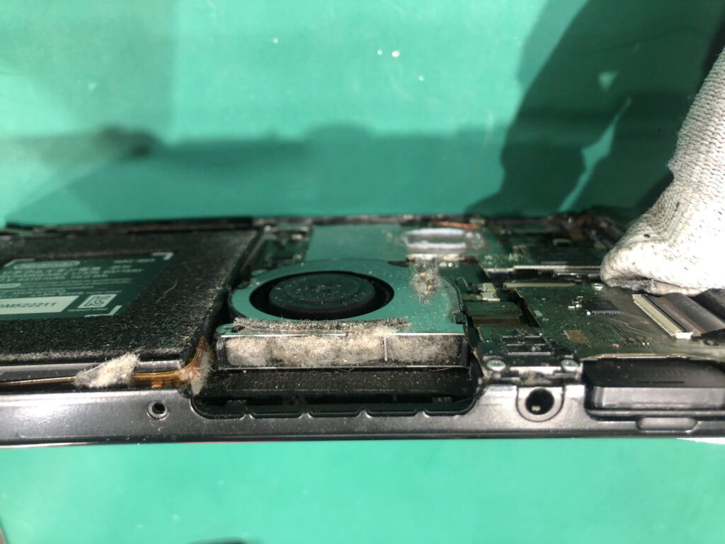 Switch修理】ファンがうるさい/異音がする場合の対処法 - Nintendo