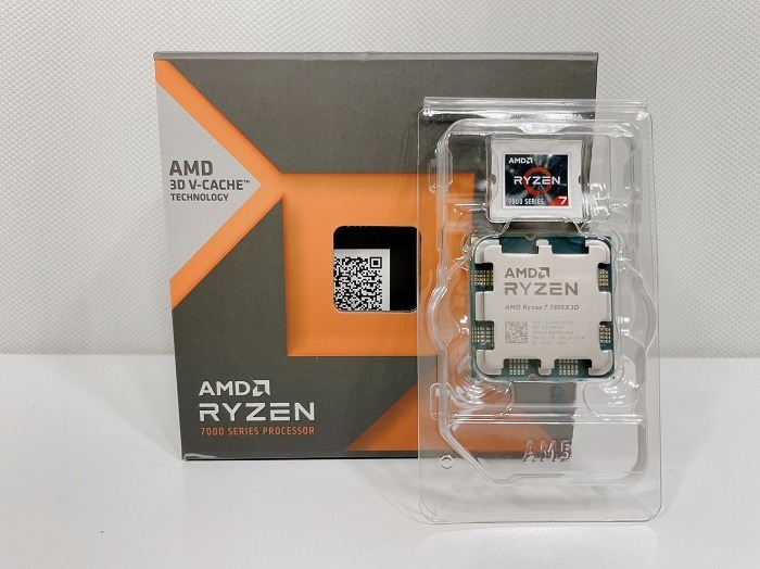 AMD Ryzen 7 7800X3D 本体 別の箱で送ります AMD Ryzen 7 7800X3D 本体
