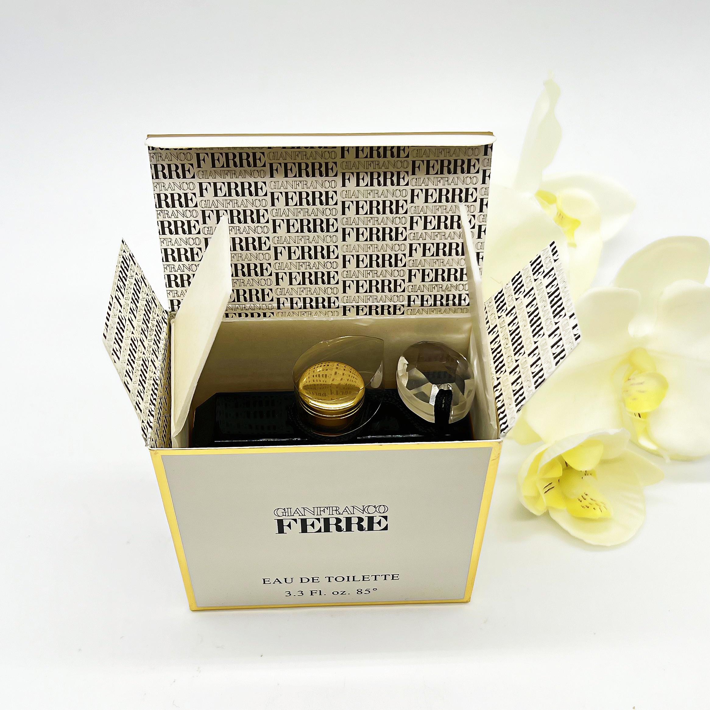 ジャンフランコ フェレ オードトワレ、100mlまたは3.3液量オンス、1984
