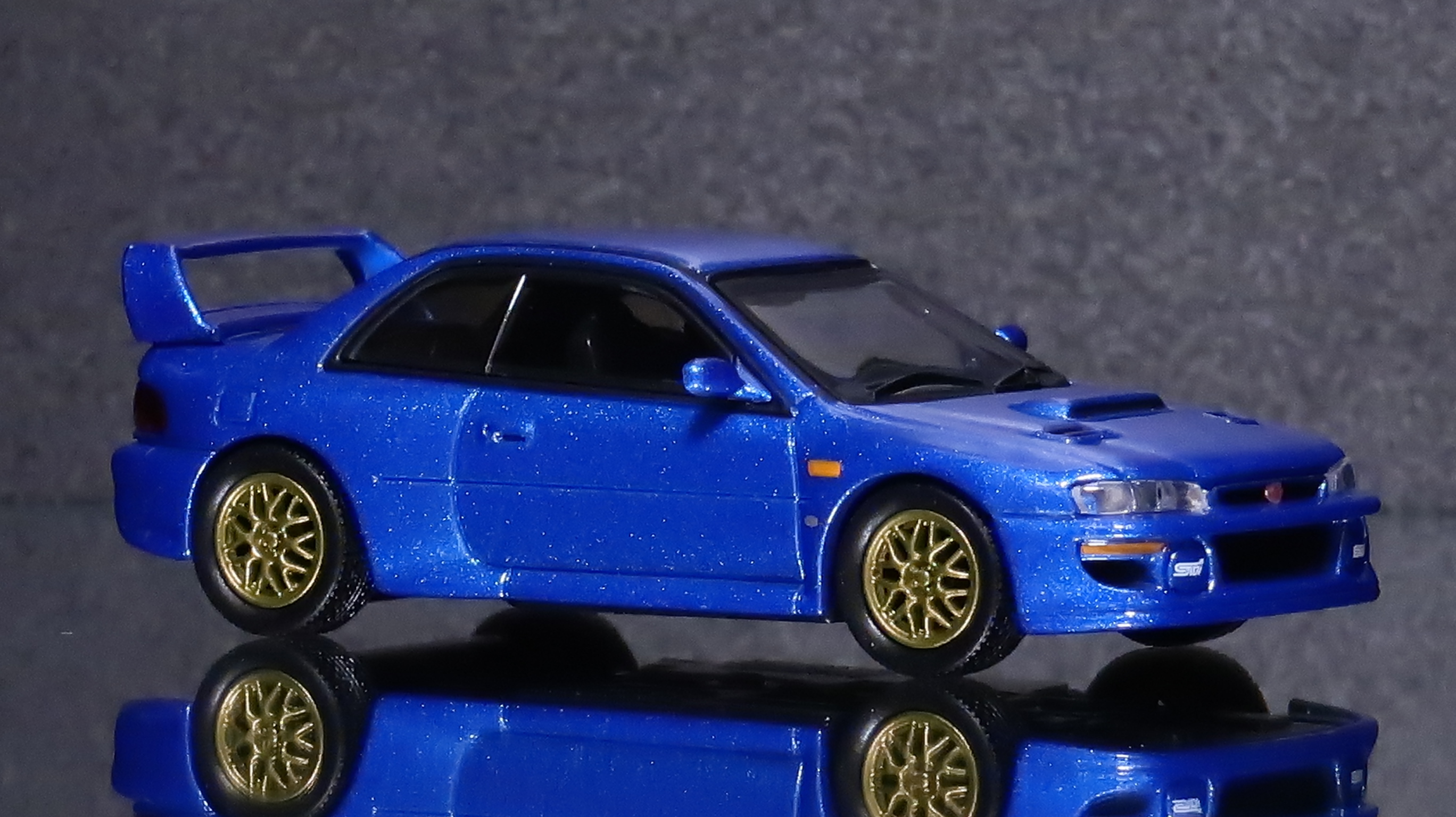 モデルインプレッション】 Kyosho Minicar & Book Subaru Impreza 22B