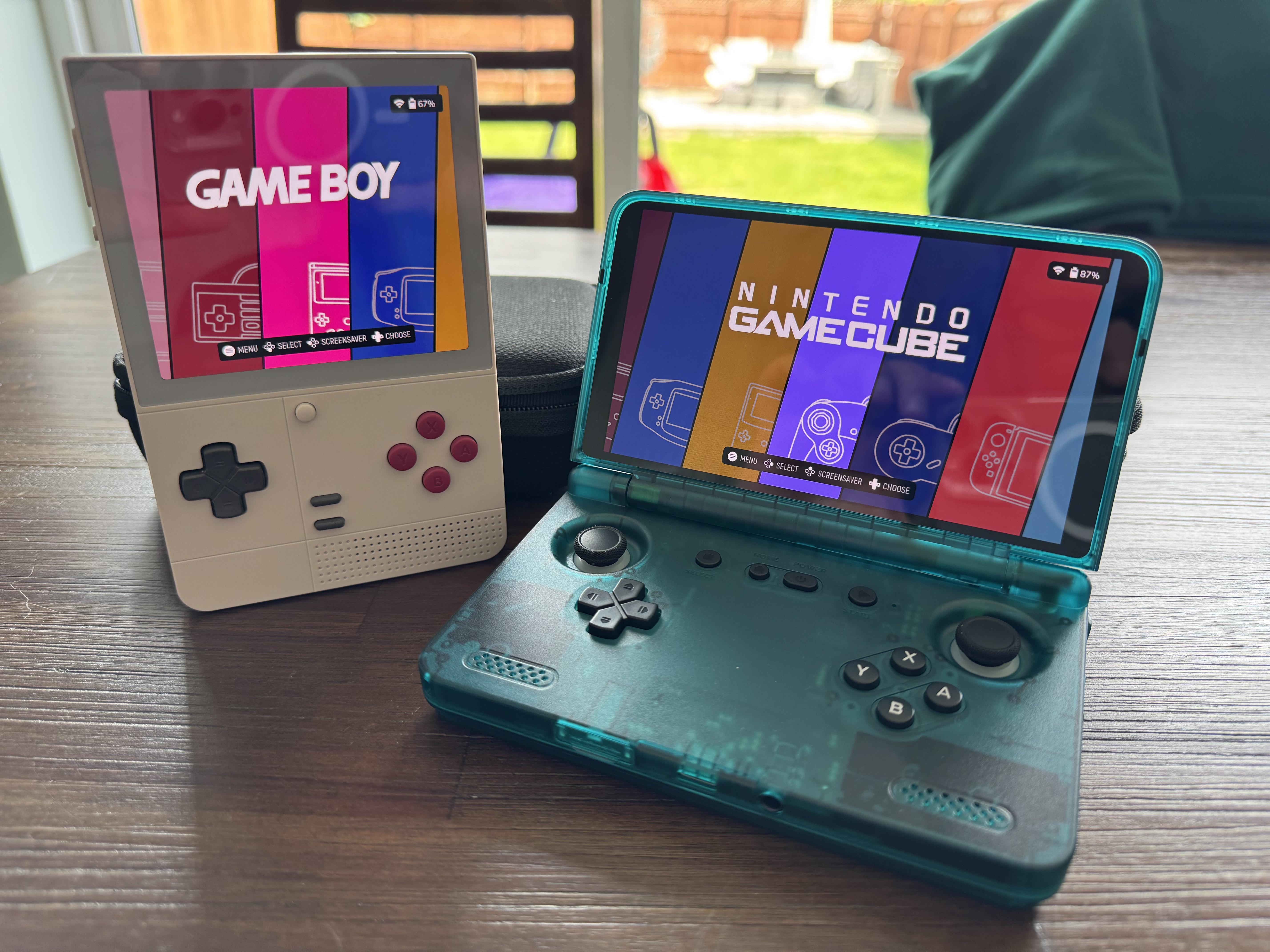 Retroid Pocket Classic (Retro) and Retroid Pocket Flip 2 (Ice Blue