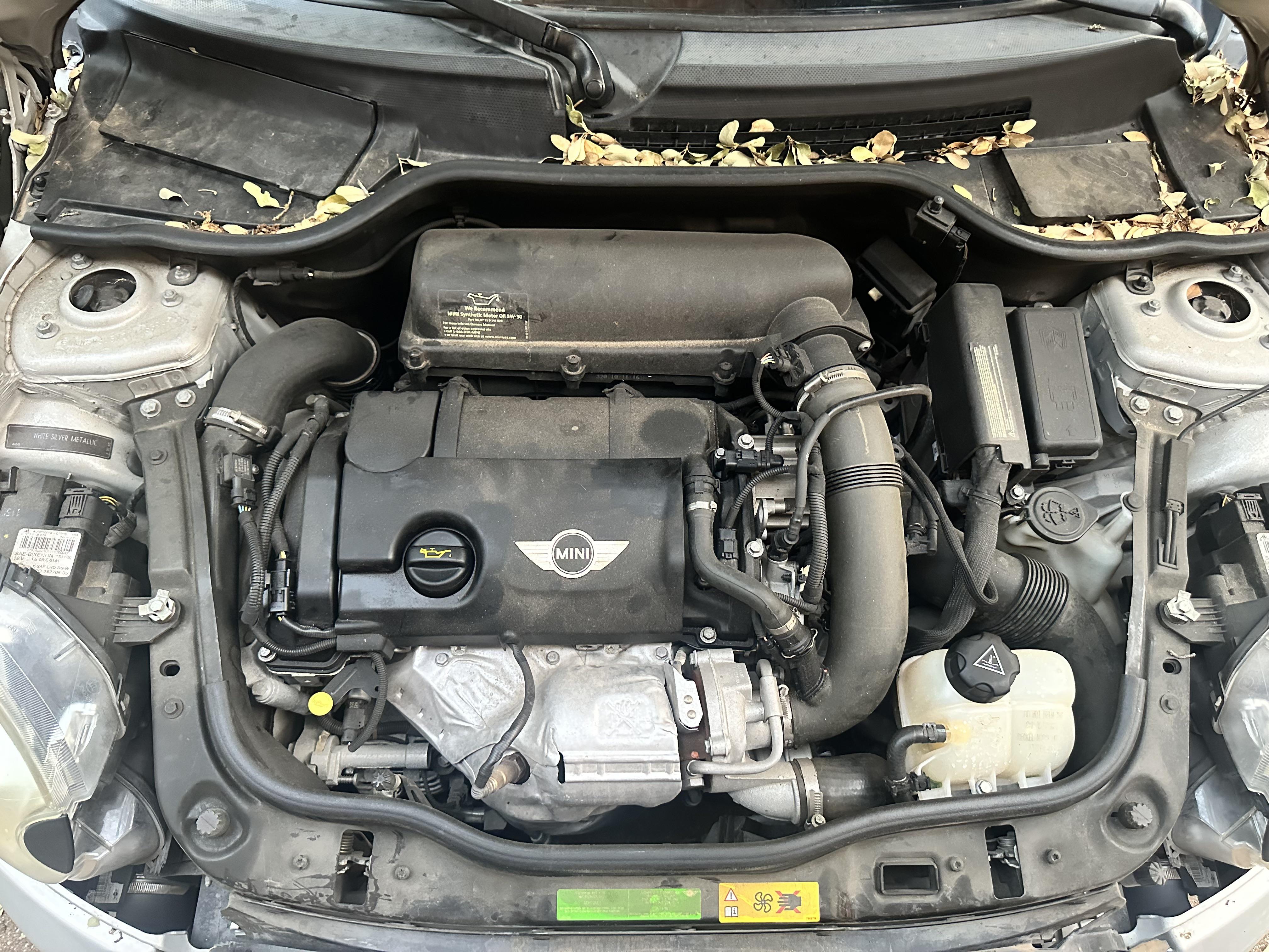 R56のオイルキャッチタンクはどこに繋げばいいの？ : r/MINI