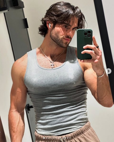 クリス・オドネルの新しいテレビ番組（9-1-1：ナッシュビル）で、彼は